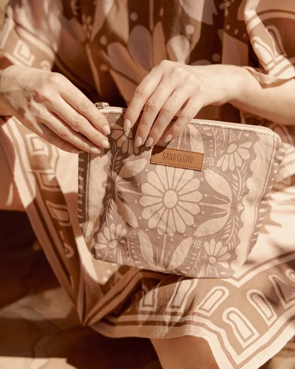 Nippon Daisy Zipper Pouch | Sand Cloud - Image 2