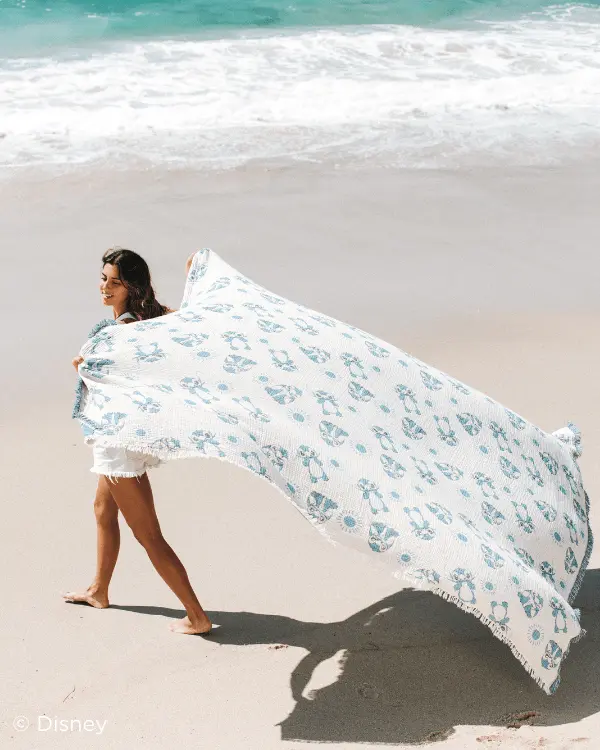 Disney - Stitch Sun - PARTY BLANKET | Sand Cloud - Image 2
