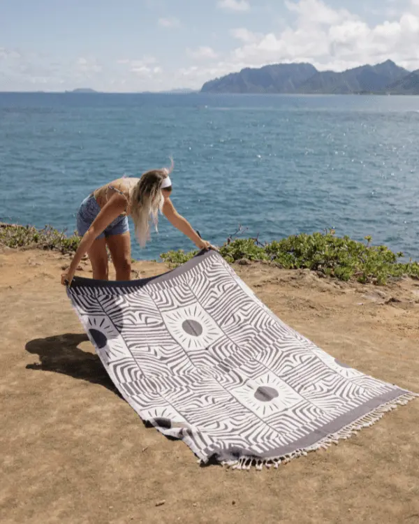 Tahiti Blanket | Sand Cloud - Image 2